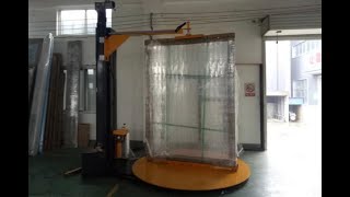 Vertical door packaging machine，good price door packing solution