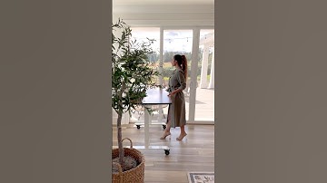 mobile standing desk, anyone? 🙋🏻‍♀️ | EFFYDESK #shorts