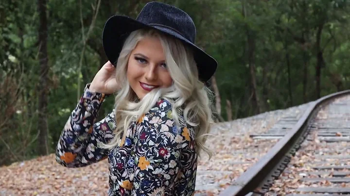 Aariana Sparks Senior Film by Suzanne Deaton Photo...