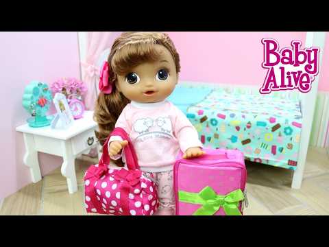 BABY ALIVE ISABELA GOES TO A SLEEPOVER AT HER FRIEND'S HOUSE