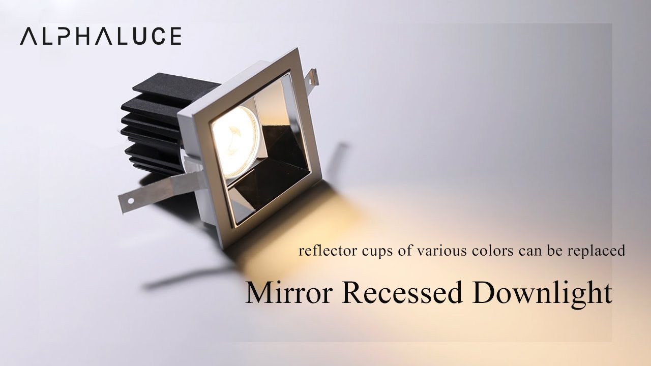 Square mirror recessed downlight lighting fixture, reflector cups of various colors can be replaced.