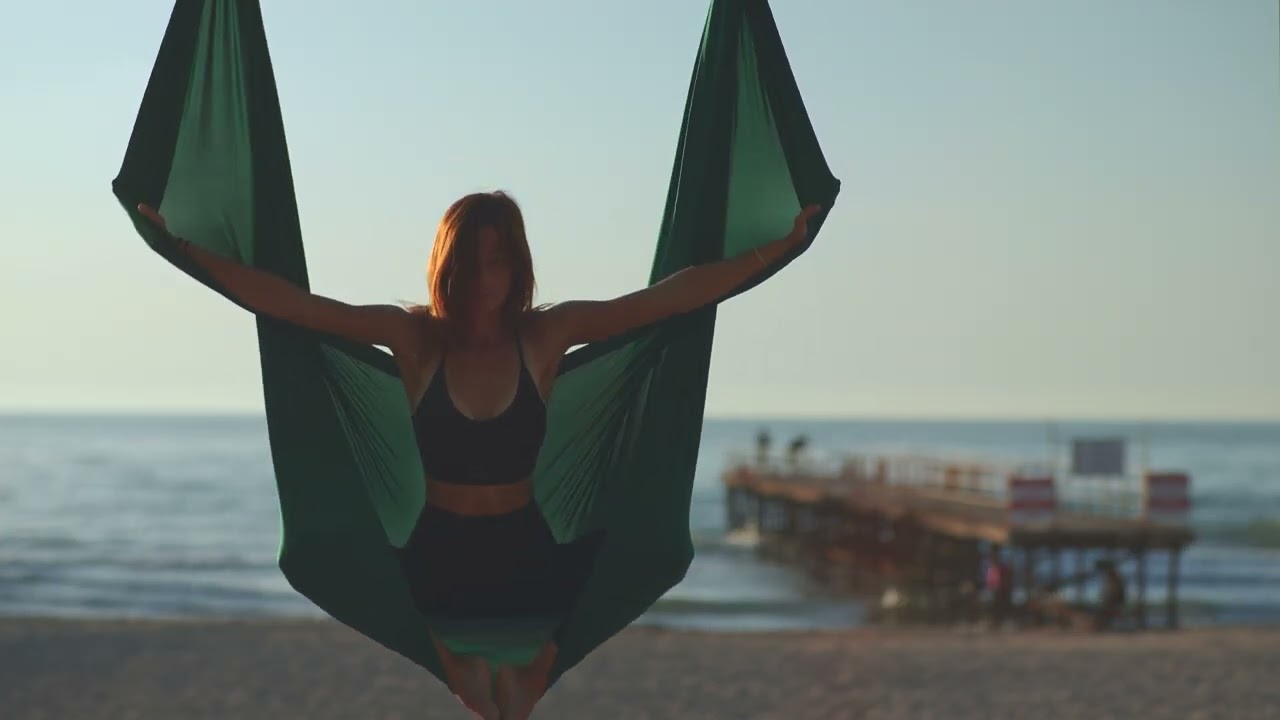 Artistic Beach Yoga | Model & Yoga Instructor Flow by the Ocean