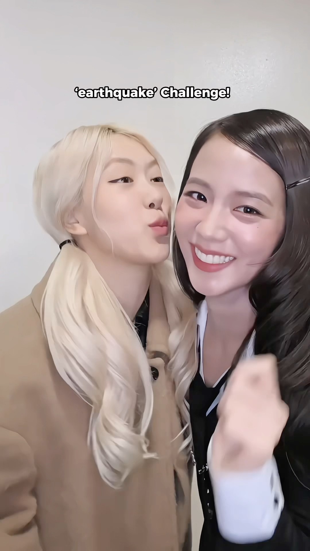 chaesoo earthquake challenge!! ? #blackpink #jisoo #rosé