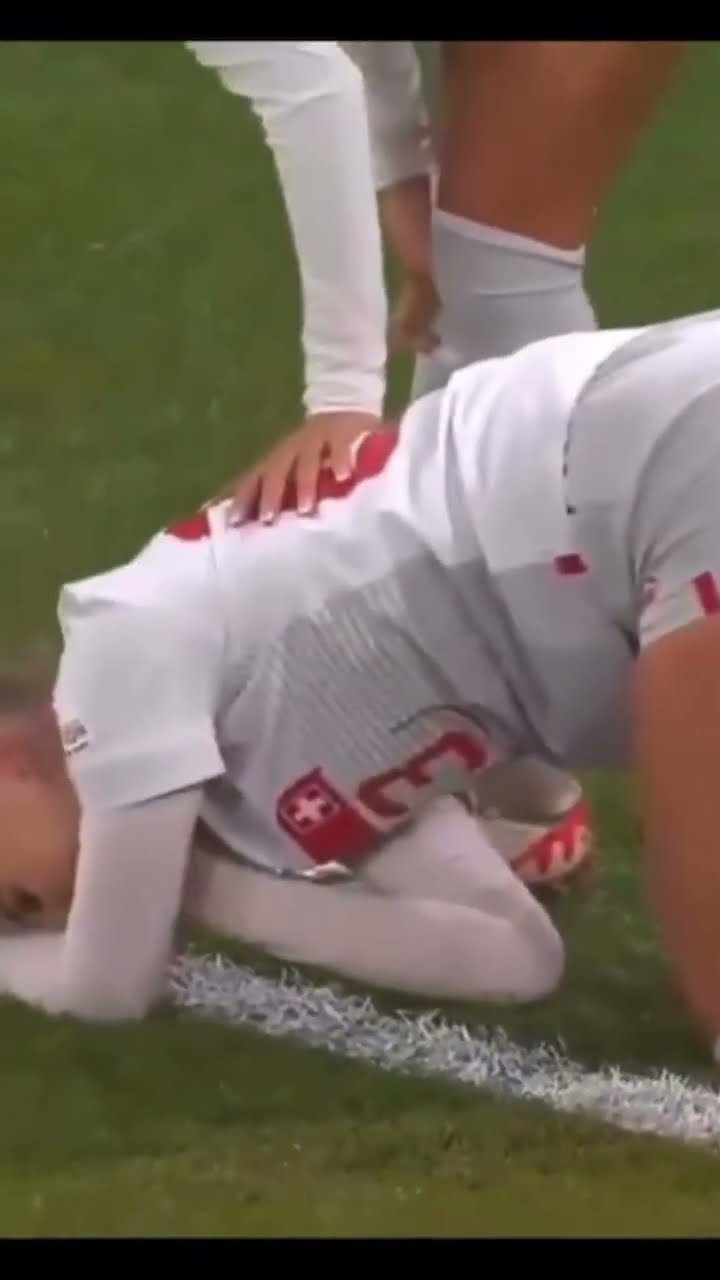 She was injured #hoodnews #alishalehmann #soccer #futbol #Sports #shortvideo #shorts #omg #how #wow