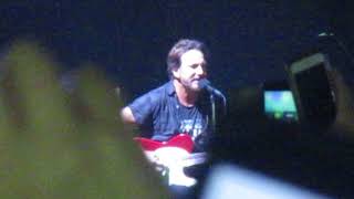Pearl Jam - "I Won't Back Down" (Tom Petty) - Wrigley Field, Chicago - 8/18/18
