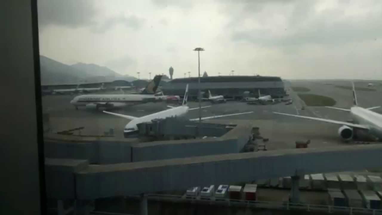 How to visit The Peak from Hong Kong airport, featuring MTR, public bus, and the Tram