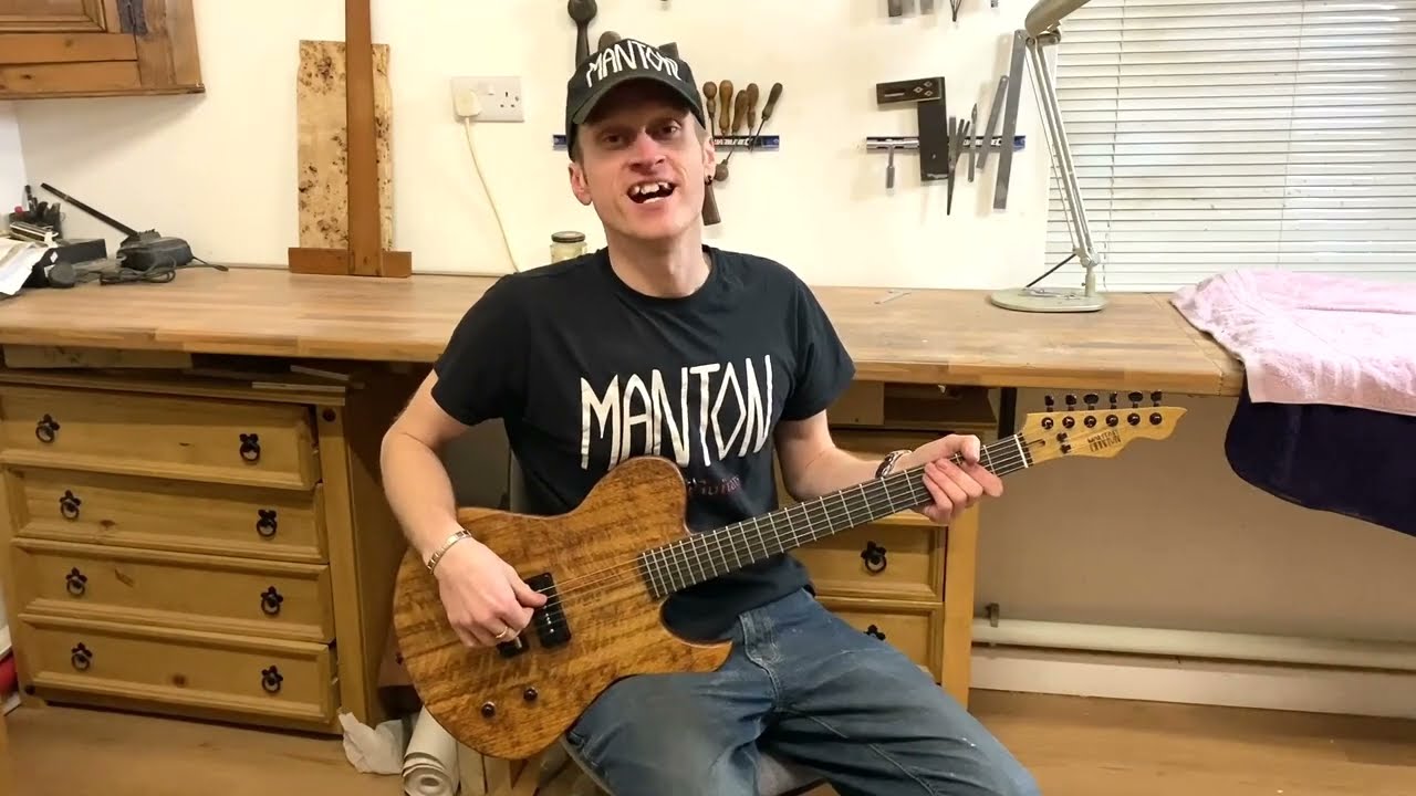 Echo MK II Guitar Demo - P90 and Oak