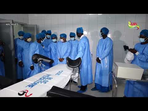 Vidéo: À quoi servent les blouses d'hôpital ?
