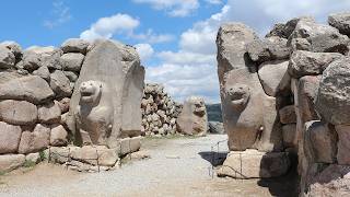Bin Tanrılı Şehir: Hitit Başkenti Hattusa’nın Kayıp Sırları