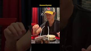 How is this man 30yo?? 😆🤏 He’s a baby #marktuan #shorts #got7