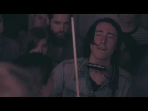 Noah Gundersen - Cigarettes (Live at Cause A Scene)