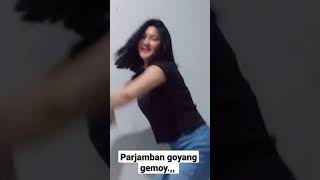 PARJAMBAN GOYANG GEMOY.. ENGKOLL. // #SHORTS#BETAPENGHASILUANG#DOLLAR#TIKTOK.//