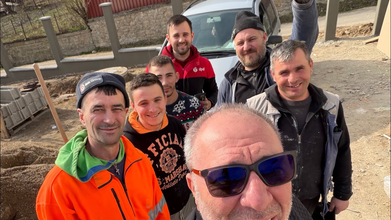 TRUPA DE MUNCITORI DE LA OCNA MURES