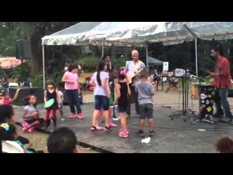Los Niños Video