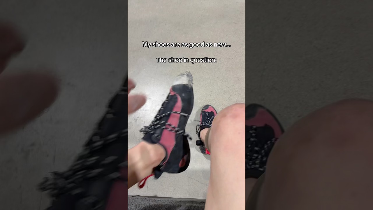 There’s nothin wrong with these shoes🫠🫠