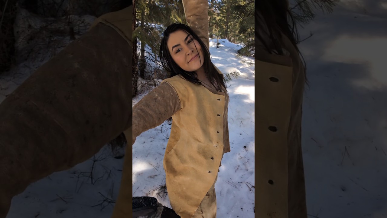 She made her outfit from the skin of deer 