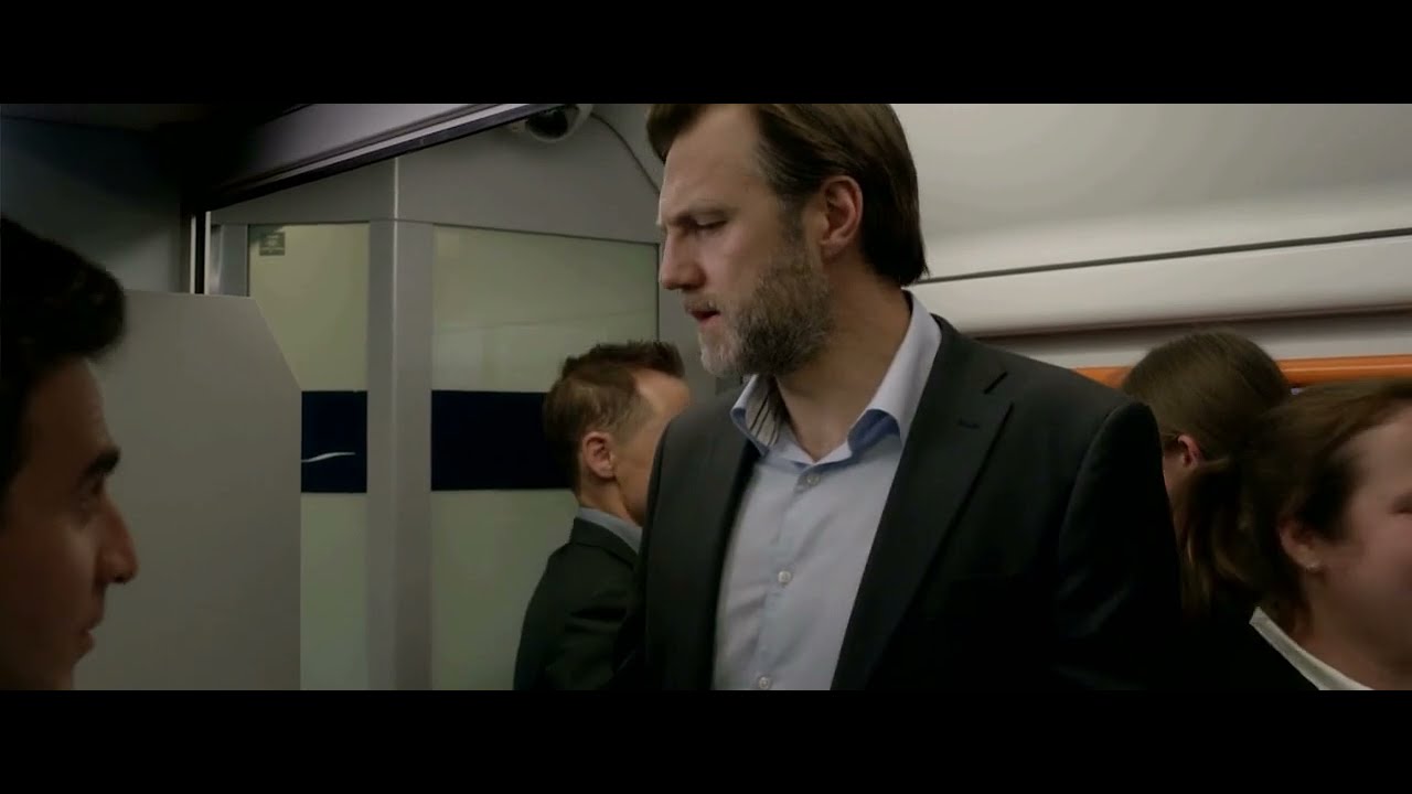 7.39 (2014, Великобритания) вагон-ресторан dining-car