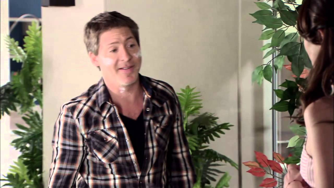 Solamente Vos - Mora, una razón más para que Juan y Aurora estén separados