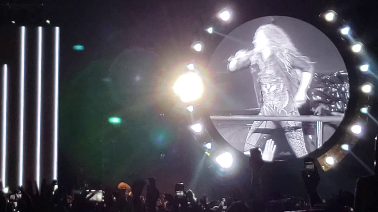 Shakira - Estoy Aqui - São Paulo - 21/Out/2018 - YouTube