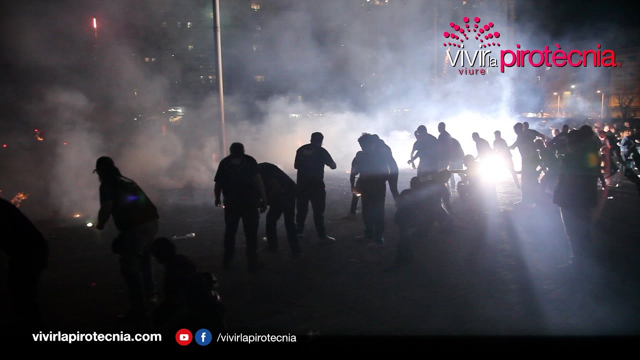 Mascletá Nocturna Manual y Mecanizada Mislata 2025, 17 Octubre 2025, Pirotecnia Valenciana
