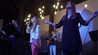 Video thumbnail of "Kezem felemelem - Worship Night"