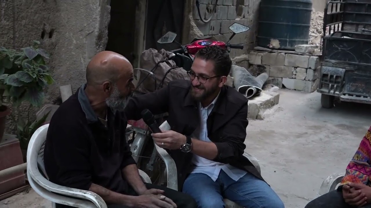 أبو شادي رجع عالمخيم وبدو يرجع ع فلسطين ويصلي بالقدس ..