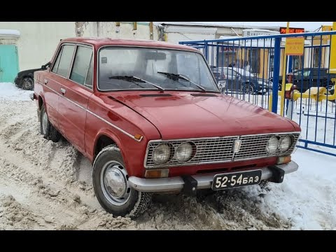 Дымит на холостых ваз
