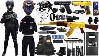 Special police weapon toy set unboxing,AK-47 automatic rifles, shield, Glock pistol, bomb, gas mask