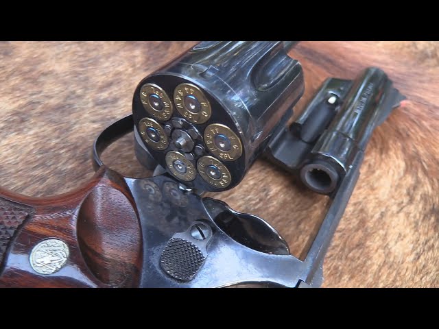 S&W Model 29-2 .44 Magnum 4-inch Chapter 2 - YouTube