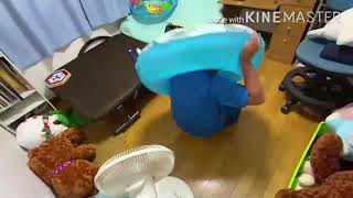 浮き輪につまってる友達を助けると見せかけてこかしてみたwwwwww wwwwww wwwwww