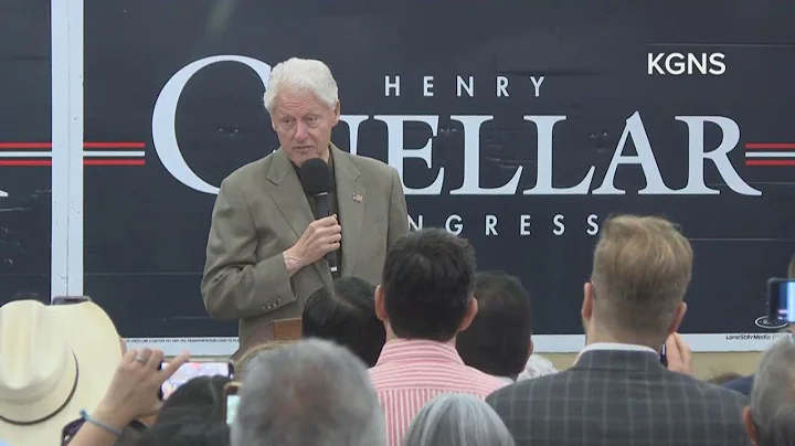 Former President Bill Clinton stops in Laredo to s...