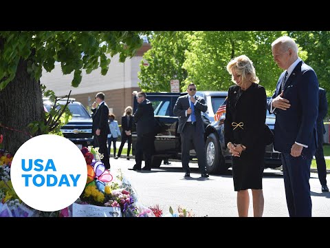 Biden, first lady lay flowers in Buffalo for shooting victims | USA TODAY