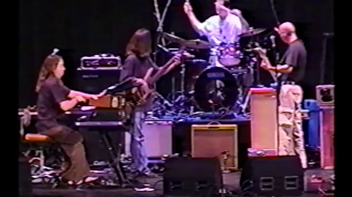 Kung Fu Mama/Saenger Theater/ Mobile Al. /2002 / "...