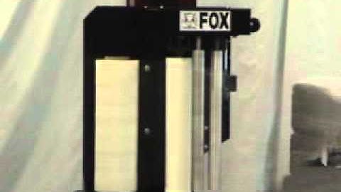 www.iip423.com Fox C1 Plus Semi-Automatic Stretch Wrapper