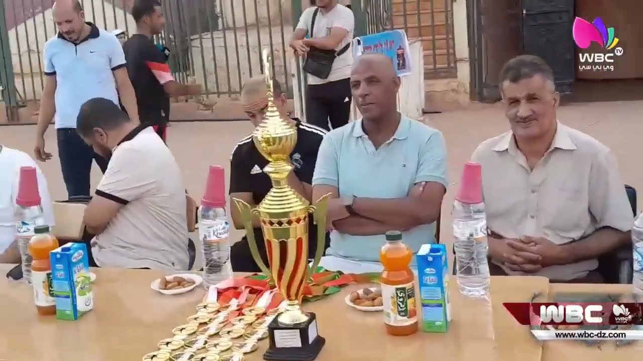 النعامة: تكريم لاعبي أكاديمية المشرية لكرة القدم عقب التتويج