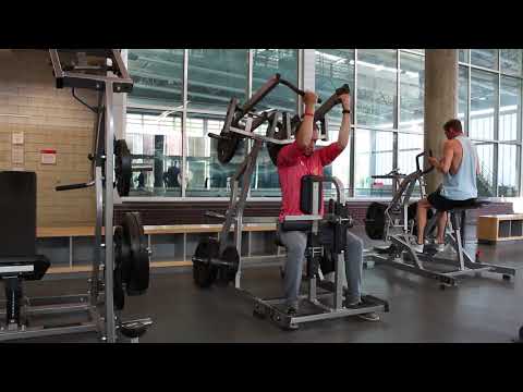 Hammer Strength Front Lat Pull Down