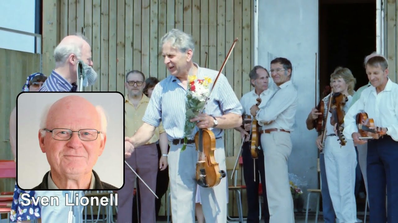 Utescenen i Bollmora invigdes den 5 juni 1982.