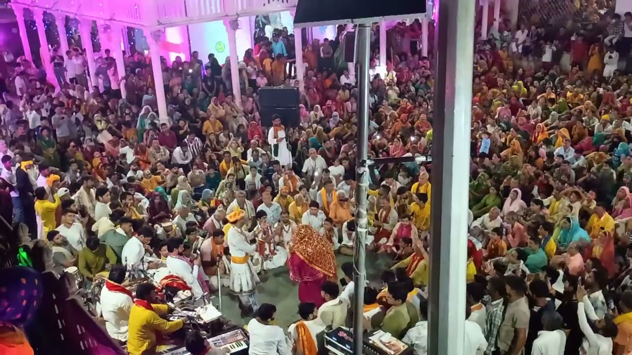 राधारानी की सखियां पहुँची नंदगाँव: कान्हा को अनूठा निमंत्रण #nandgaon #barsana ##youtube 