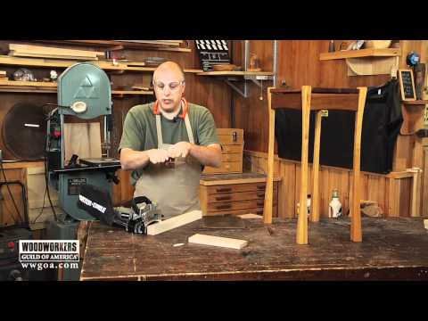 Woodworking Tips & Techniques: Joinery - Using a Biscuit