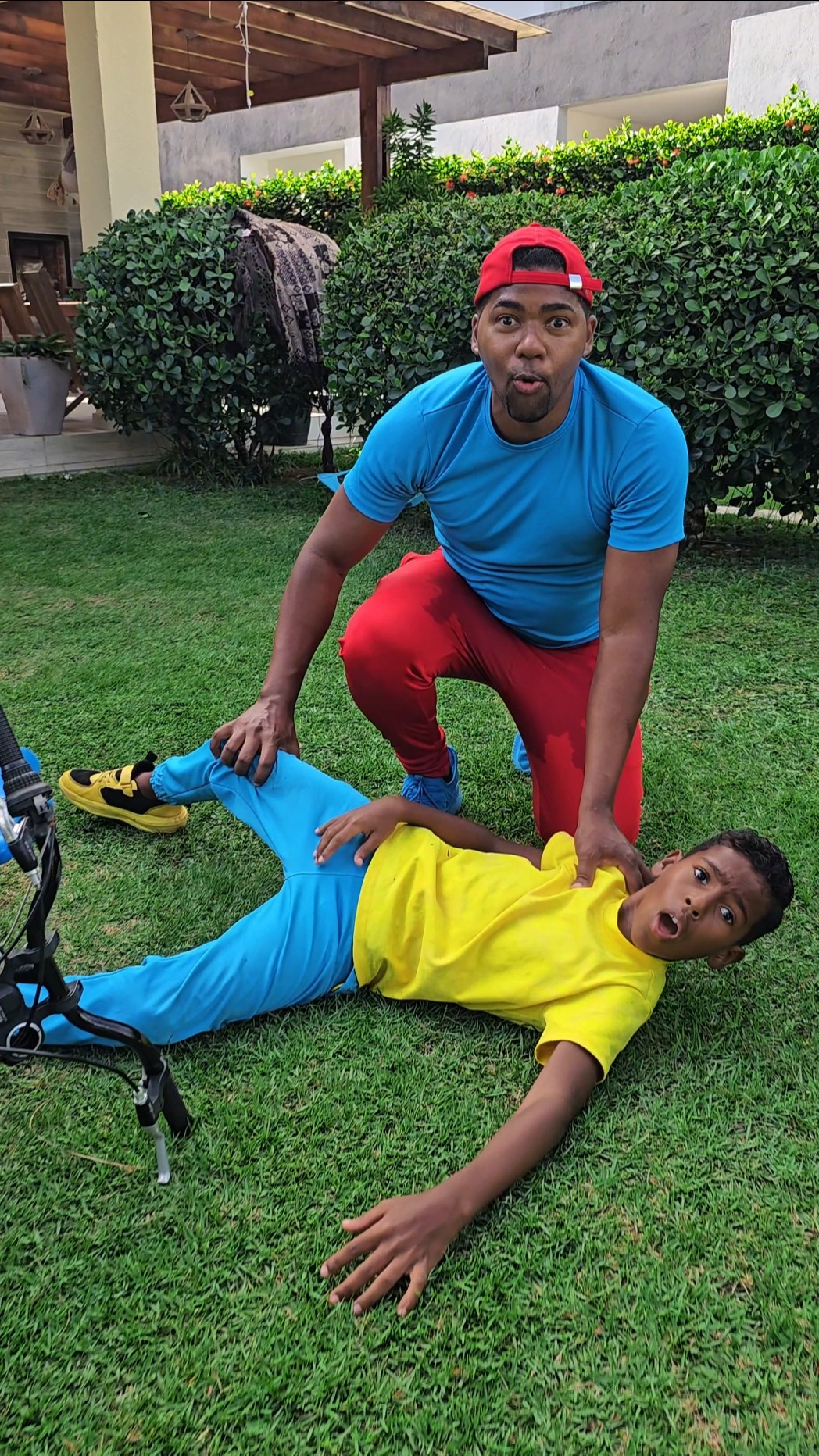 Kyann caiu da Bicicleta ??? #funny #funnyvideo #comedy