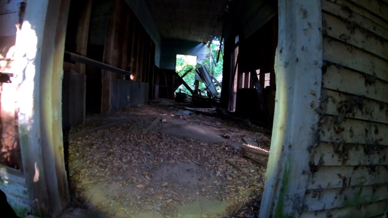 Dangerous! Abandoned House Exploration 2 Houses Explored