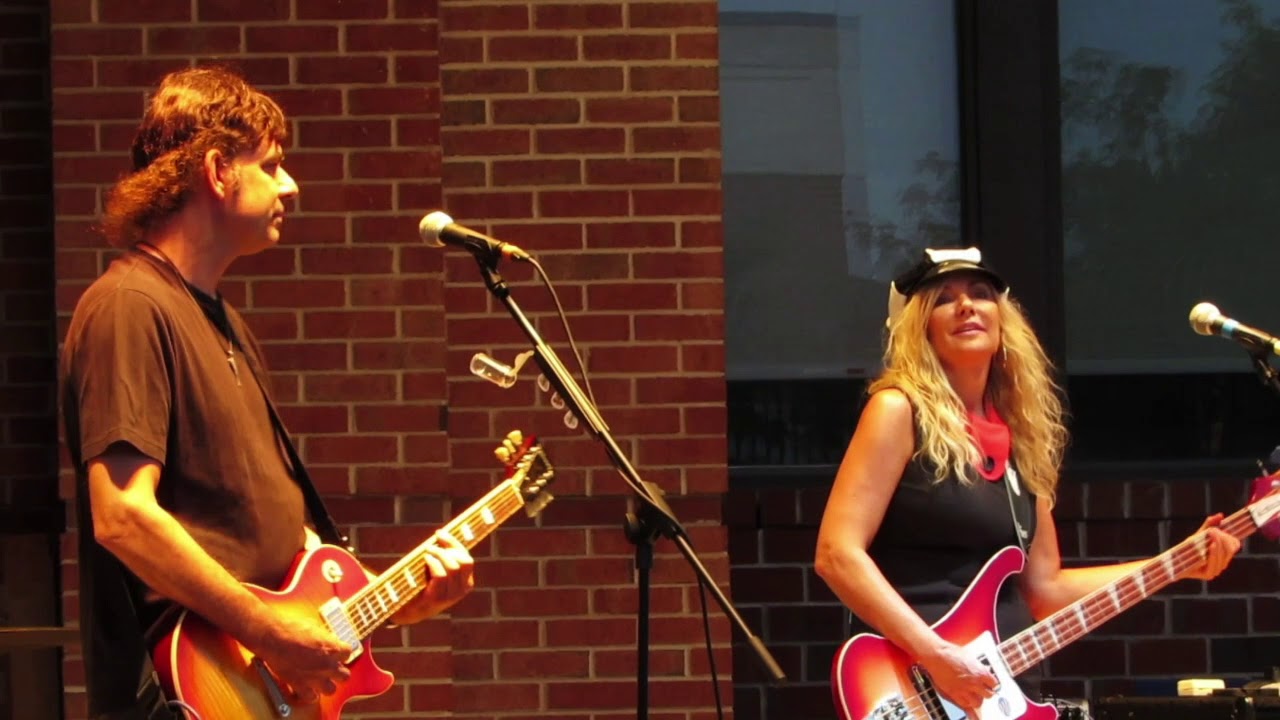 “Photograph” Fab Forward Live in Linden 2018 Ringo Starr Cover - YouTube