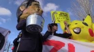 Demo as delegates meet in Madrid for climate talks