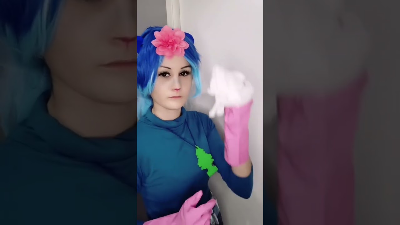 Pétunia is afraid of dirt 😅