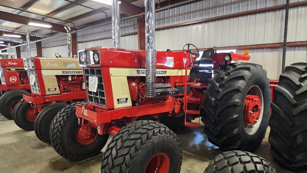 Massive Tractor Show. Red Power Roundup 2025 YouTube