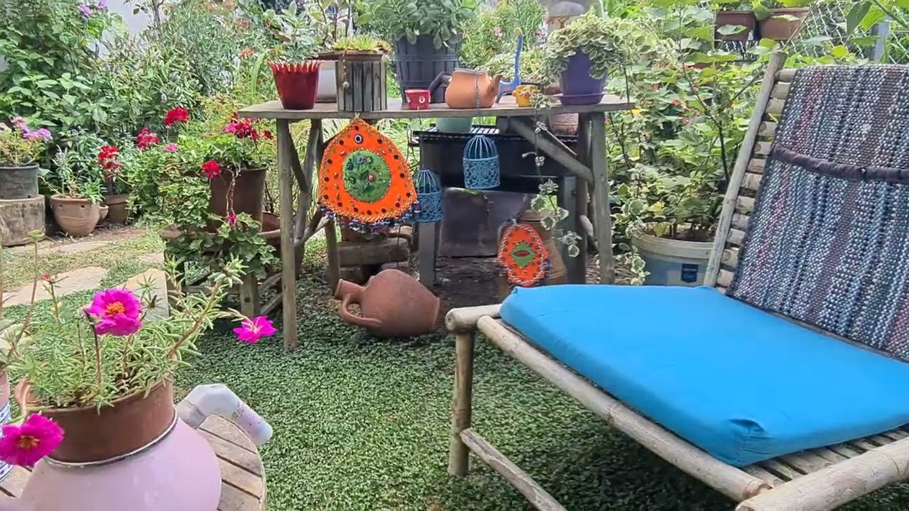 Yeni Açan, Yeni Solan Çiçekler ve Biraz Sohbet