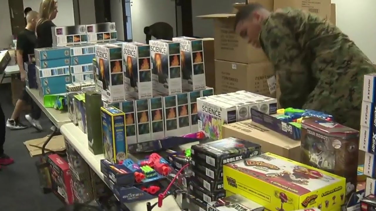 Video A tour of the Toys for Tots headquarters YouTube