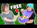 I Tried GIVING STRANGERS FREE ART CRAFT SUPPLIES Claw Machine Challenge Review