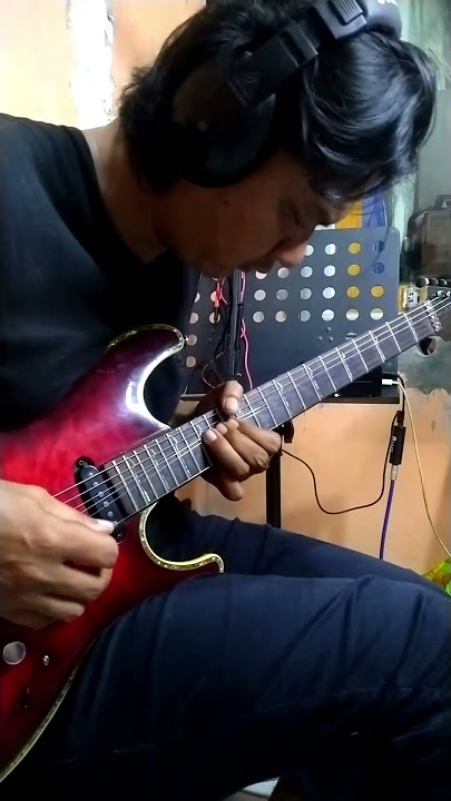 Nike ardilla - Suara hatiku (lead gitar)