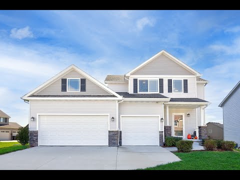 200 Dunham Drive, Waukee, IA home video tour